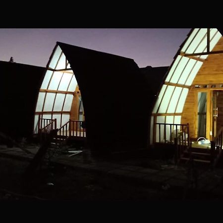 Raffles Inn Labuan Bajo Exterior foto